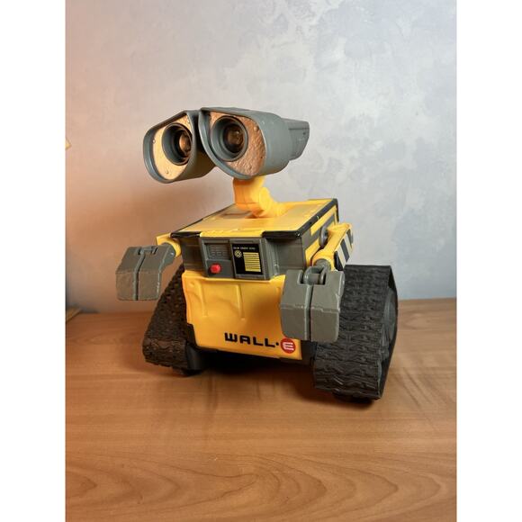 Disney Pixar Wall-E Hello Talking Moving Lighting Robot Figure 9.0"-No Remote - Picture 2 of 7